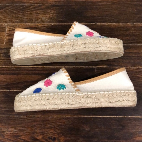Jack Rogers Palmer Floral Espadrille shoes - Picture 7 of 7